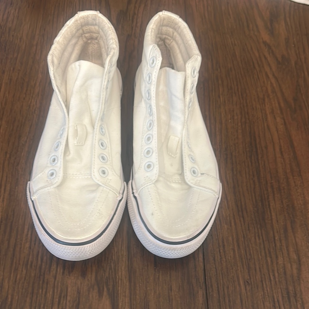 Balera Kids White Slip-On Sneakers